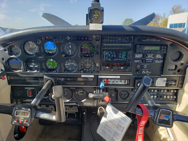 Dakota instrument panel